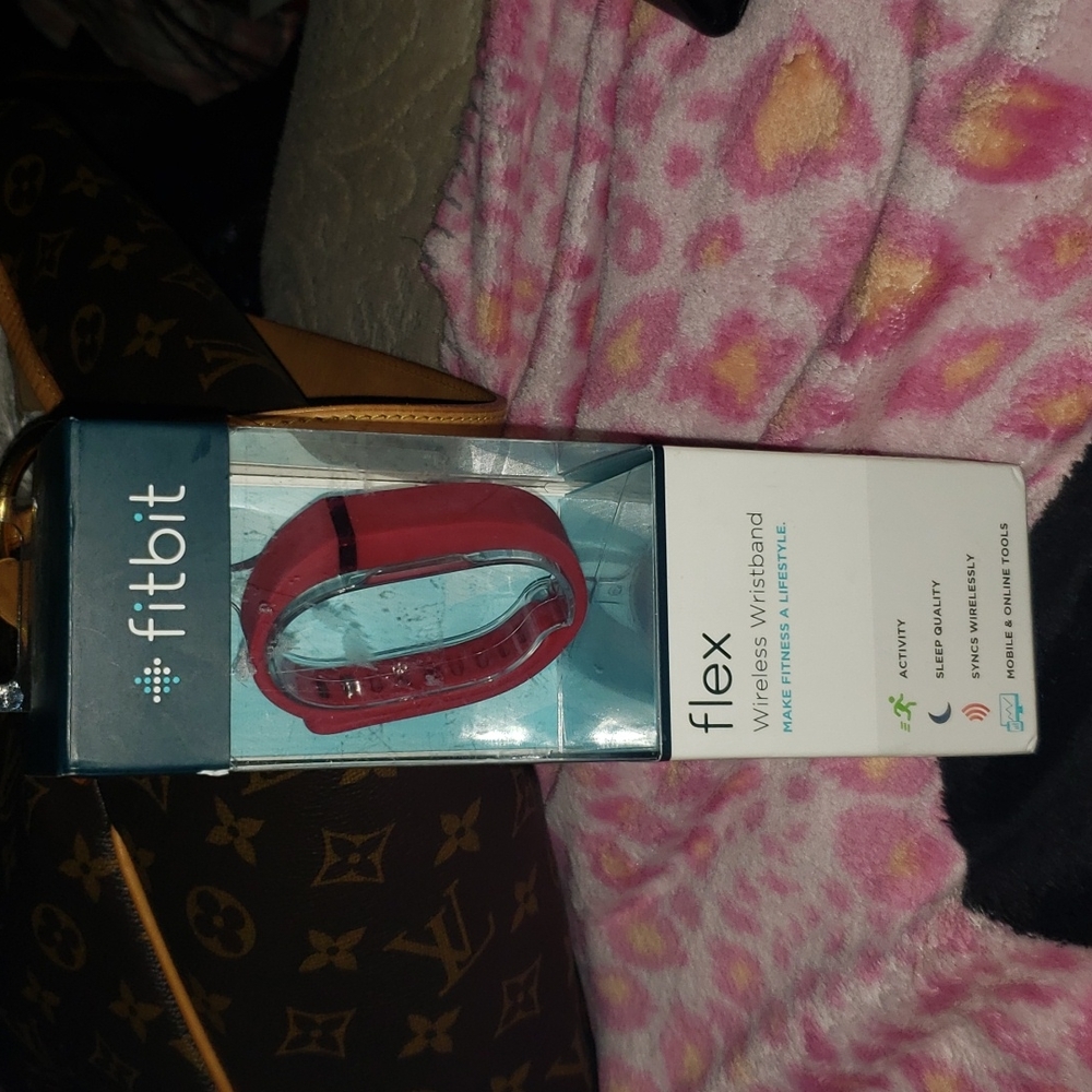 (SOLD)FitBit Flex
